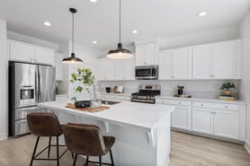 9-web-or-mls-864-Cosmos-Dr-RESHOOT-9