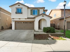 01-FlutterShot Media-1