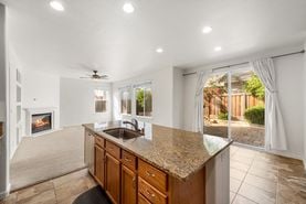 16-FlutterShot Media-16