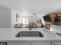 15-FlutterShot Media-15