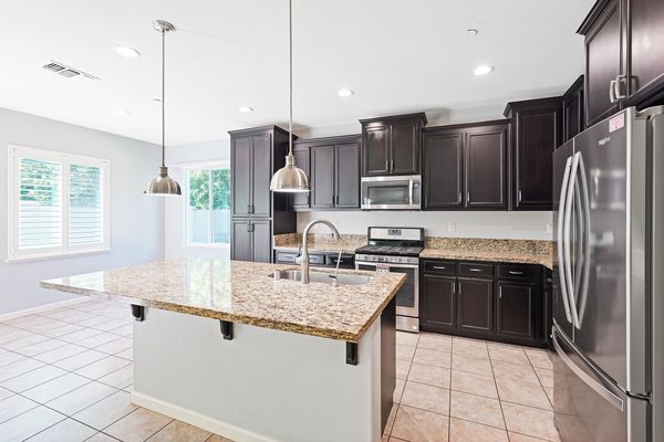 1230 Cornell Dr-12