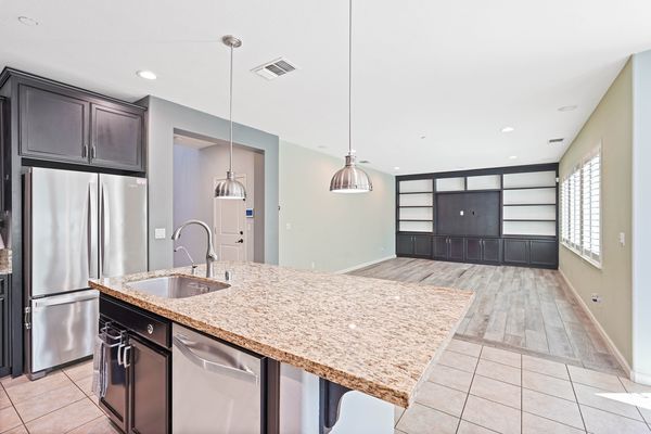 1230 Cornell Dr-16