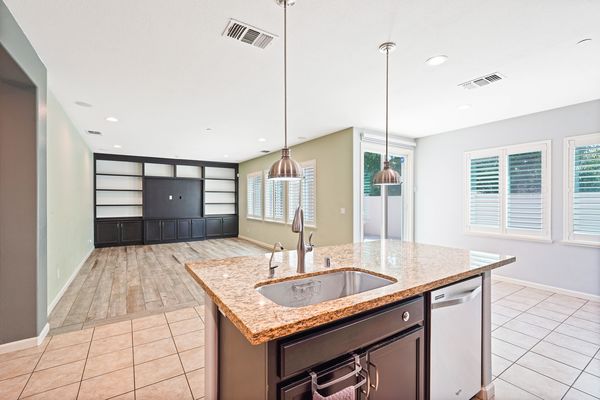 1230 Cornell Dr-17