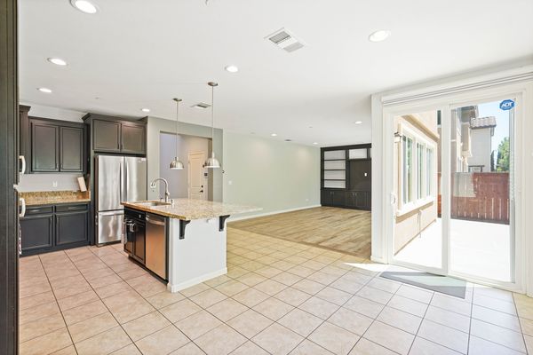 1230 Cornell Dr-25