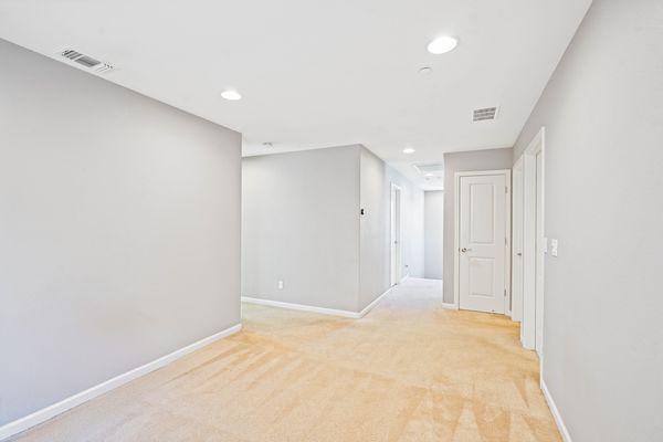 1230 Cornell Dr-30