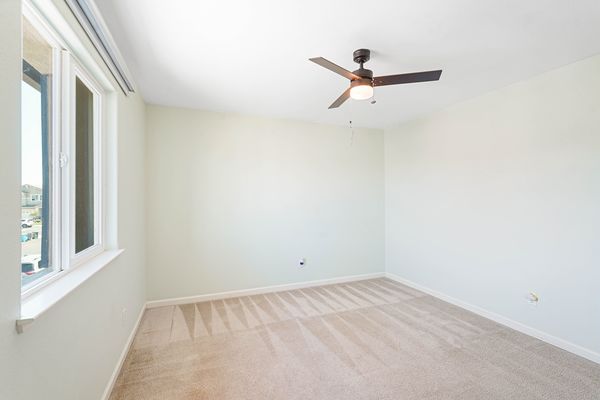 1230 Cornell Dr-44