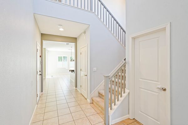 1230 Cornell Dr-5