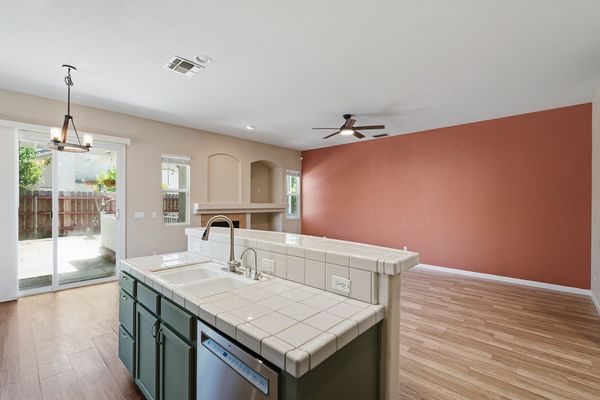 1722 Altus Ln-17