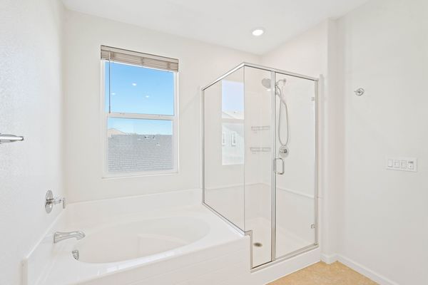 467 Yarrow Dr-39