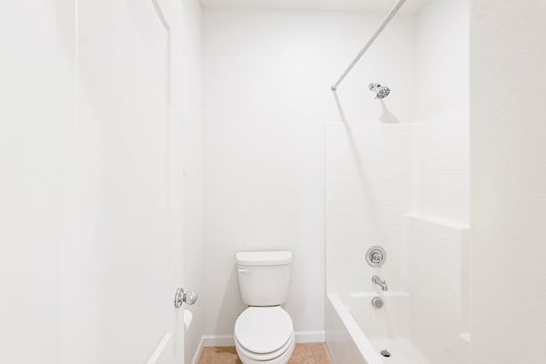 467 Yarrow Dr-48