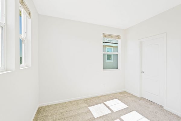 467 Yarrow Dr-53