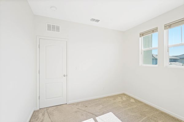 467 Yarrow Dr-55