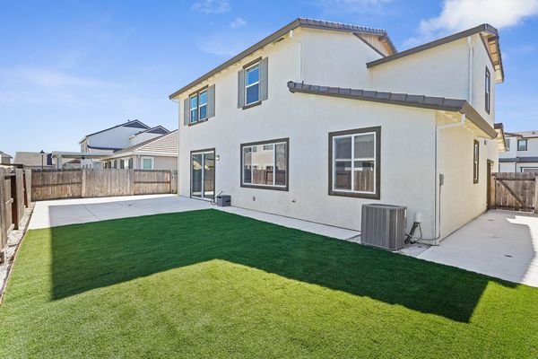 467 Yarrow Dr-59