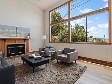 7 Crest Ave Richmond CA 94801 USA-026-109-Crest E 1-MLS_Size