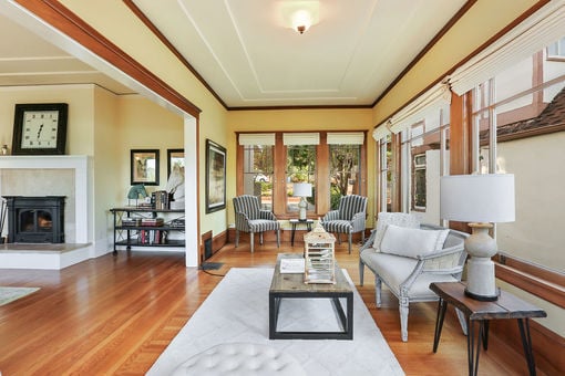 934 Arlington Ave 16