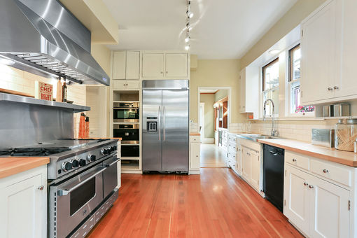 934 Arlington Ave 23