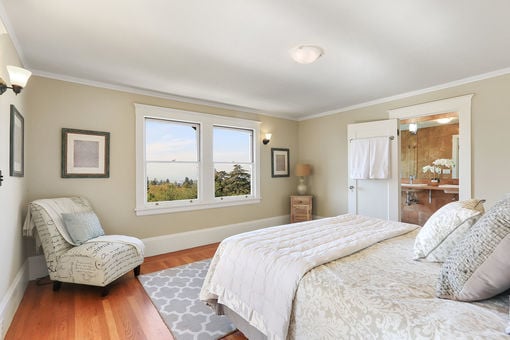 934 Arlington Ave 39