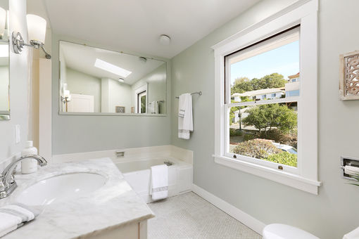 934 Arlington Ave 50