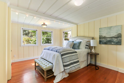 934 Arlington Ave 55