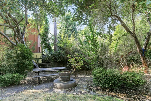 934 Arlington Ave 66