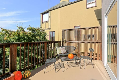 934 Arlington Ave 73