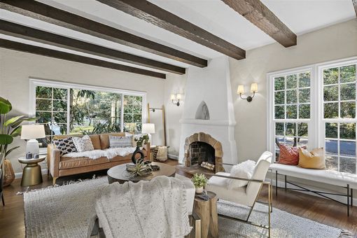 MLS 120 Glenwood Glade Oakland013