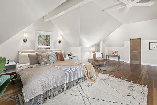 MLS 120 Glenwood Glade Oakland044