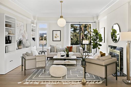 MLS 200 Lakeside Dr 503 Interior only008