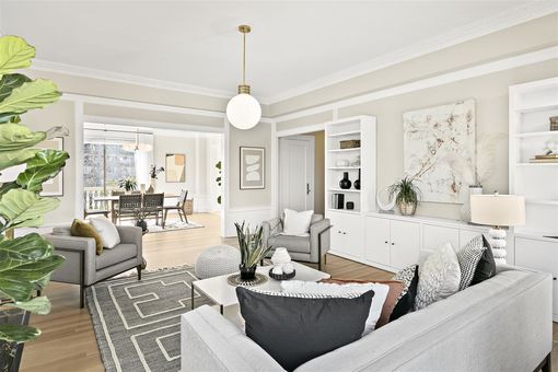 MLS 200 Lakeside Dr 503 Interior only009