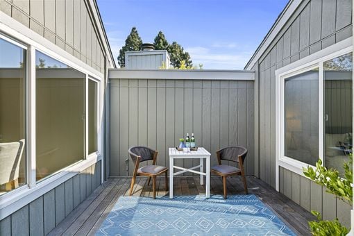 MLS 239 Inverness Ct Alameda019