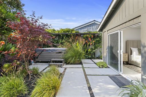 MLS 239 Inverness Ct Alameda048