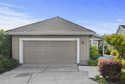 MLS 239 Inverness Ct Alameda064