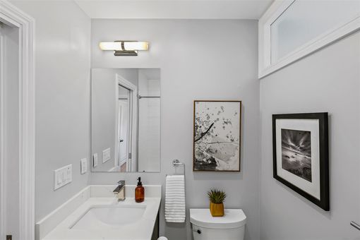 MLS 4638 Geranium Pl Oakland027