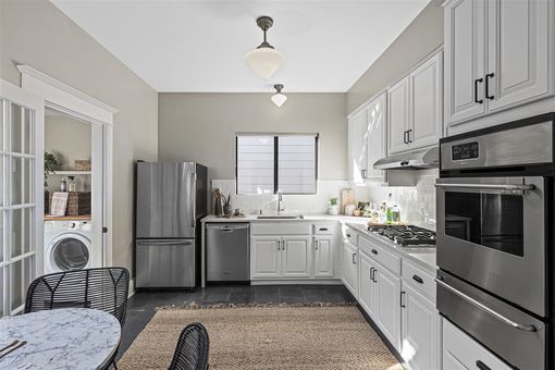 MLS 597 Fairmount Ave Oakland024