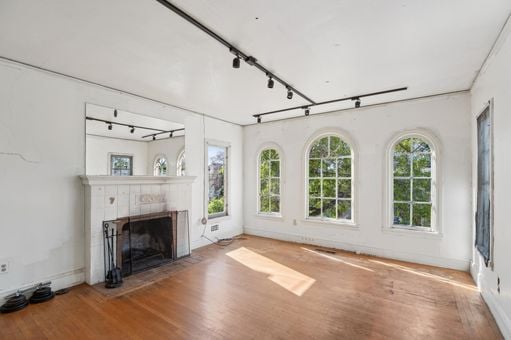 *016-1415-oxford-street.77807.p2k.007.web