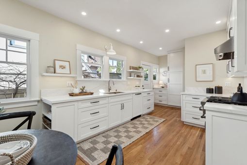 12 166-943-fresno-avenue.77532.p4k.039.a.web