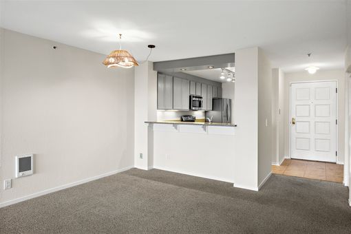 MLS 1303 Quarry 303 Richmond012