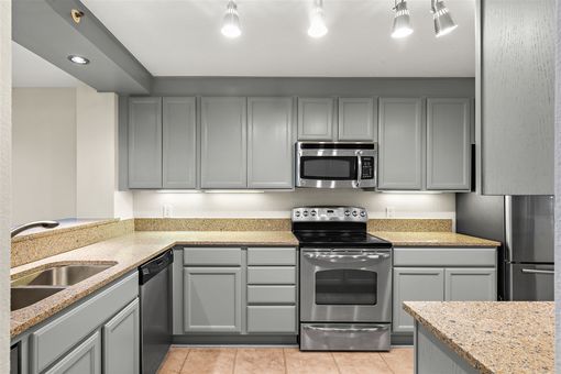 MLS 1303 Quarry 303 Richmond014