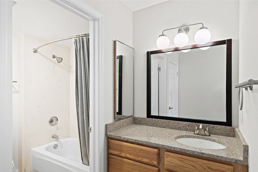 MLS 1303 Quarry 303 Richmond027