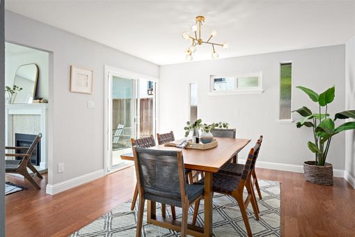 MLS 4411 Meadowbrook Dr Richmond017