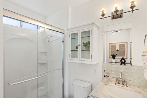 MLS 4411 Meadowbrook Dr Richmond028