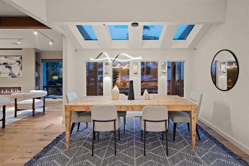 MLS 6895 Exeter Dr Oakland012