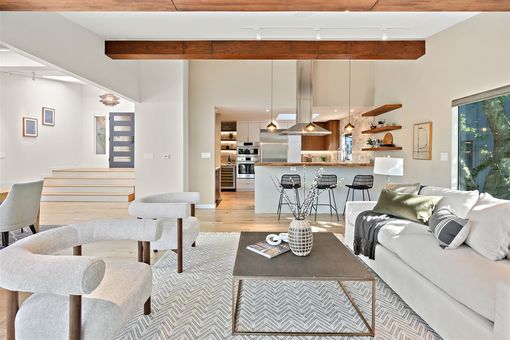 MLS 6895 Exeter Dr Oakland019