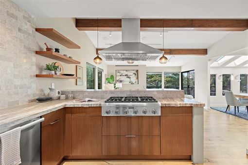 MLS 6895 Exeter Dr Oakland022