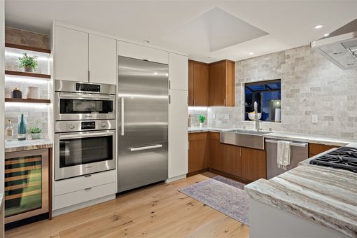 MLS 6895 Exeter Dr Oakland025