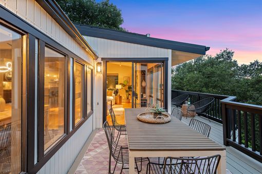 MLS 6895 Exeter Dr Oakland028