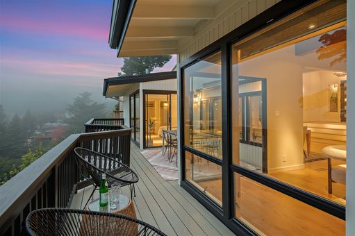 MLS 6895 Exeter Dr Oakland032