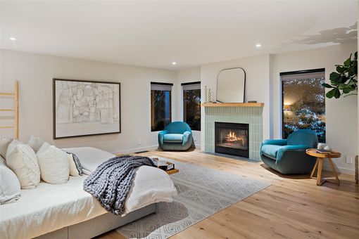 MLS 6895 Exeter Dr Oakland060