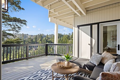 MLS 6895 Exeter Dr Oakland068