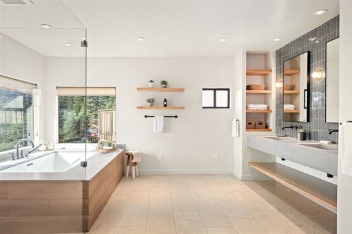 MLS 6895 Exeter Dr Oakland075